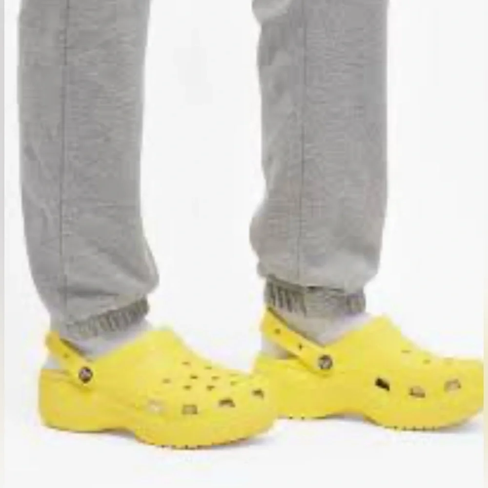 Crocs Classic Platform Clogs New- - Picture 6 of 16